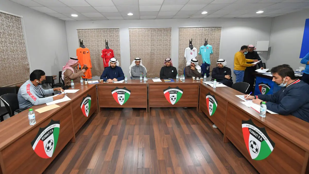 رغم أزمة امتناع الحكام: الاتحاد الكويتي يتمسك باستمرار منافسات الدوري