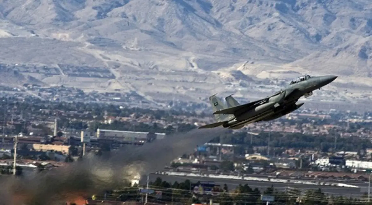 غارات مكثفة للتحالف مع اقتراب المقاومة من صنعاء