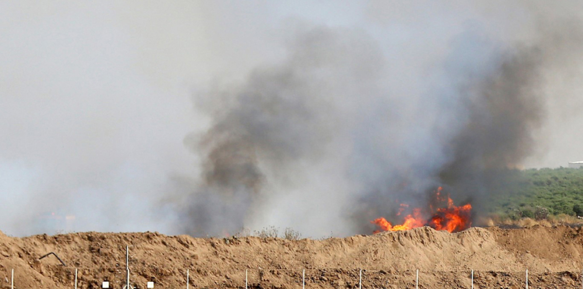 وزير إسرائيلي يدعو إلى قتل مطلقي الطائرات الورقية الحارقة في غزة