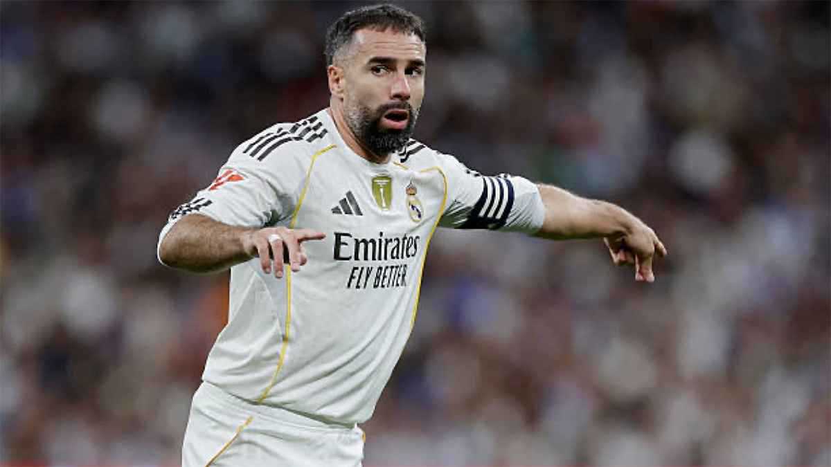 جسم "حر" في ركبته.. إصابة صادمة تضرب كارفخال | إرم نيوز