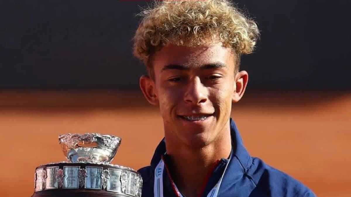 "شبيه" لامين يامال يفجر ضجة واسعة بين متابعي التنس (صور)