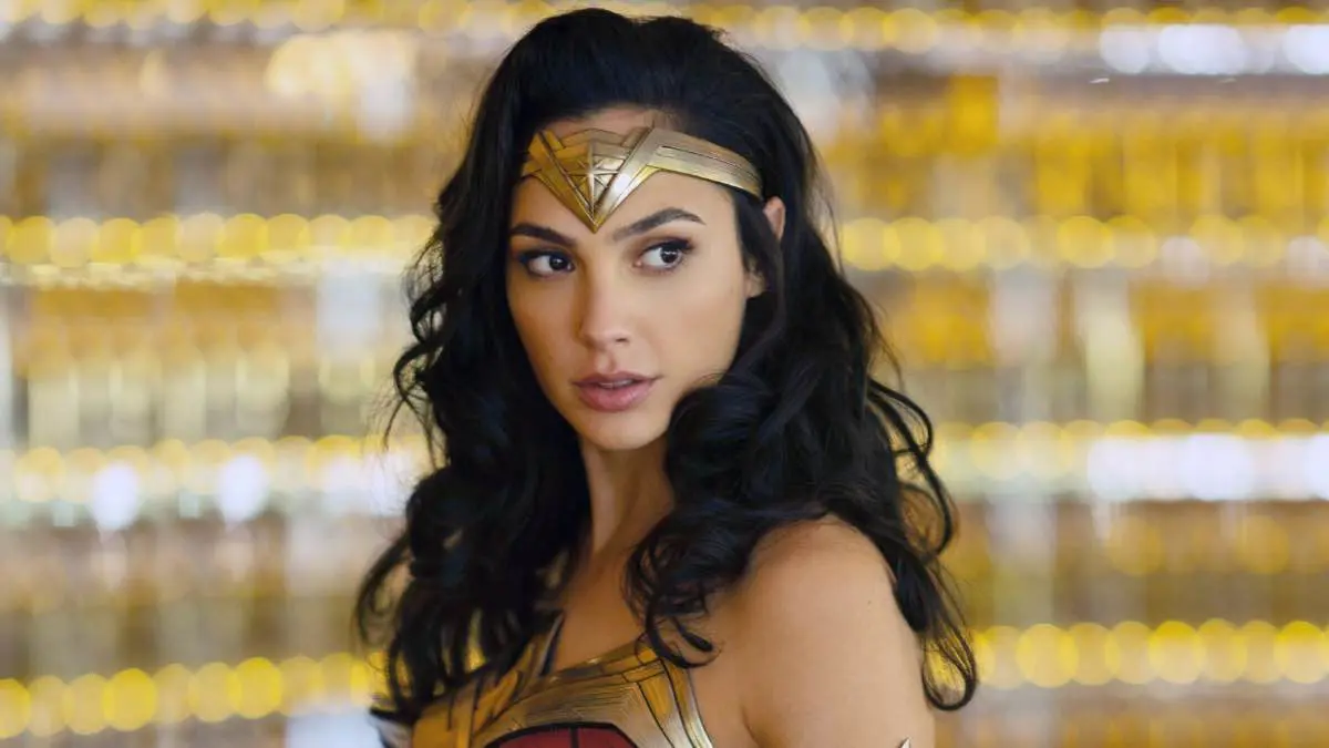 غال غادوت تكشف عن إصابتها بأزمة صحية "خطيرة"