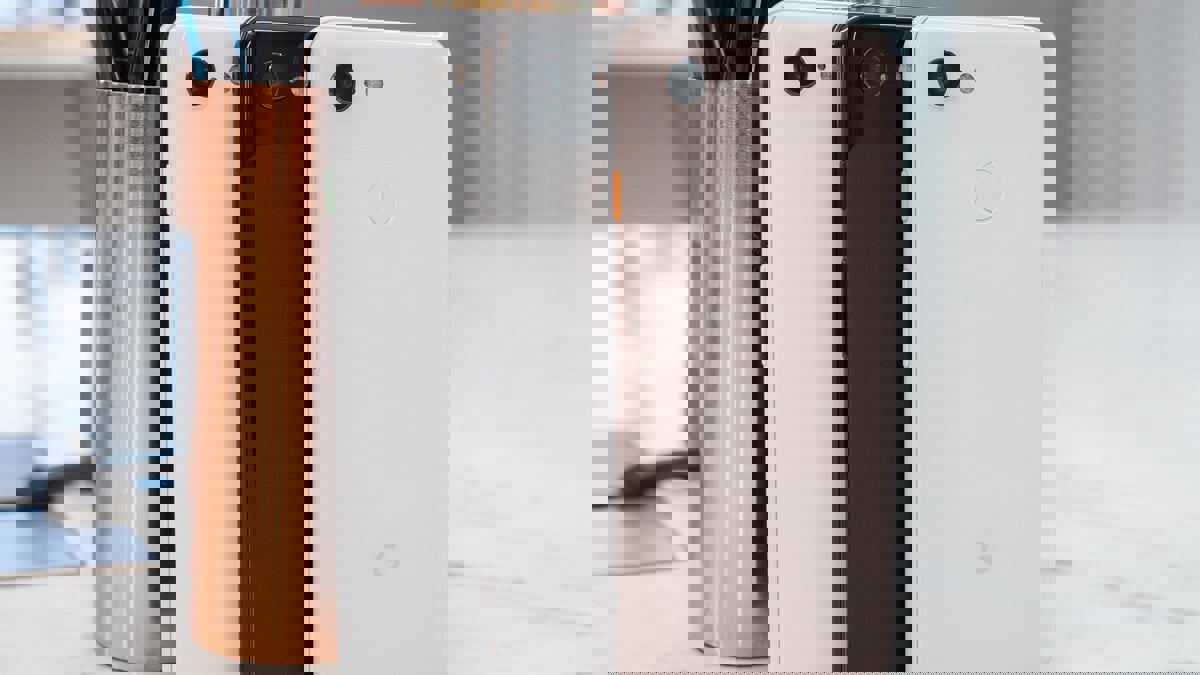 غوغل تطلق تحديثا لحل مشكلات عديدة في هواتف Pixel