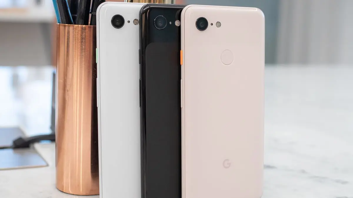 غوغل تطلق تحديثا لحل مشكلات عديدة في هواتف Pixel