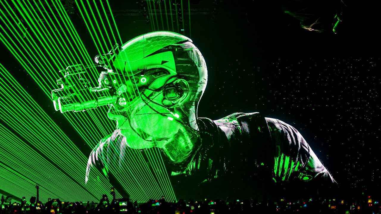 "فن هولو" الموسيقي لأول مرة في الشرق الأوسط