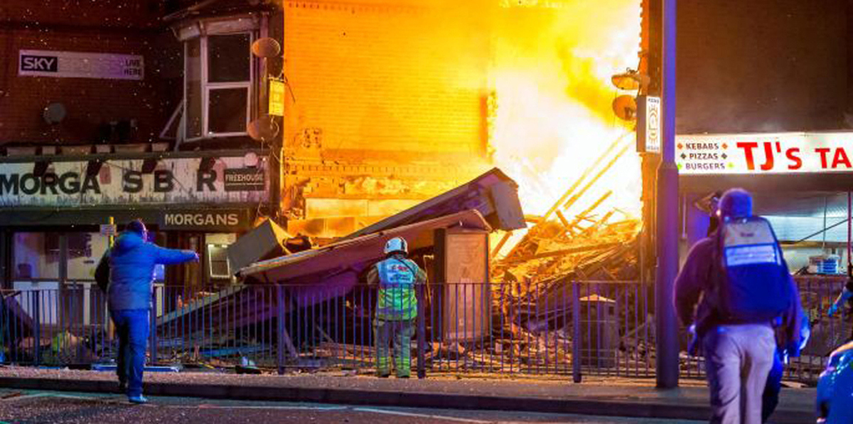 الشرطة البريطانية توجه الاتهام لـ3 أشخاص في تفجير ليستر