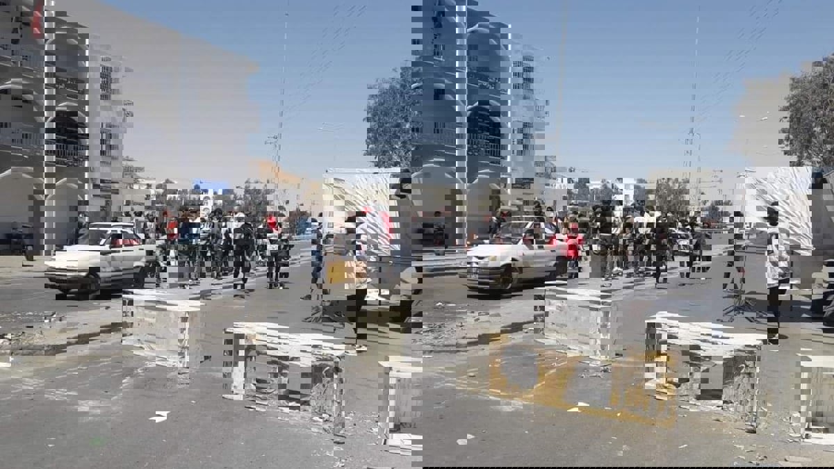 الشرطة التونسية تطلق الغاز لتفريق محتجين في تطاوين جنوب البلاد