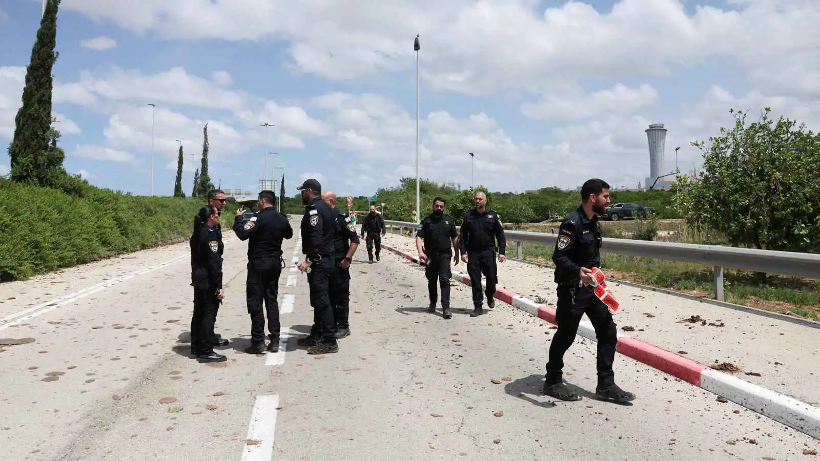 تصعيد جديد.. الحوثي يعلن استهداف إسرائيل بعد موافقة حماس على خطة ترامب