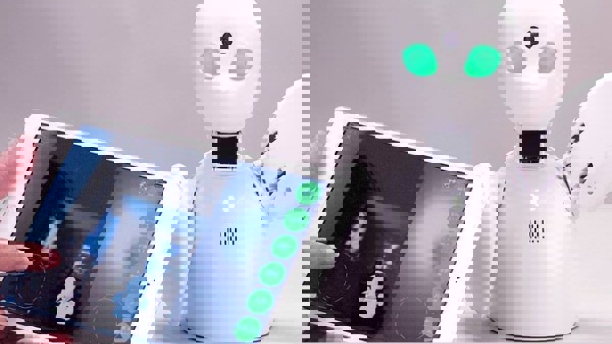 في اليابان.. روبوتات تنوب عن الطلاب المرضى بالفصل الدراسي (فيديو)