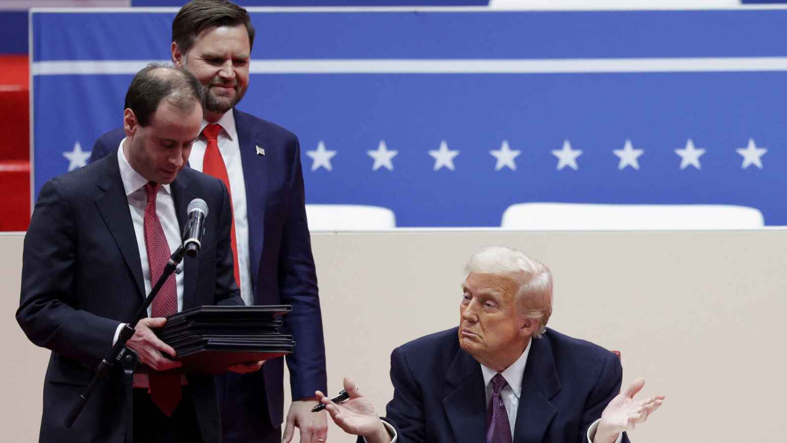 ترامب يخطط لإلغاء 80 أمرا تنفيذيا اتخذتها إدارة بايدن