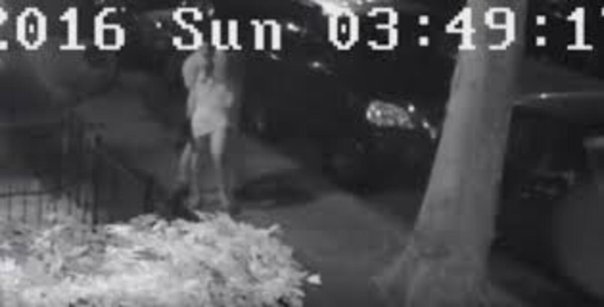 بالفيديو ...رجل يحاول اغتصاب فتاة وسط شوارع نيويورك