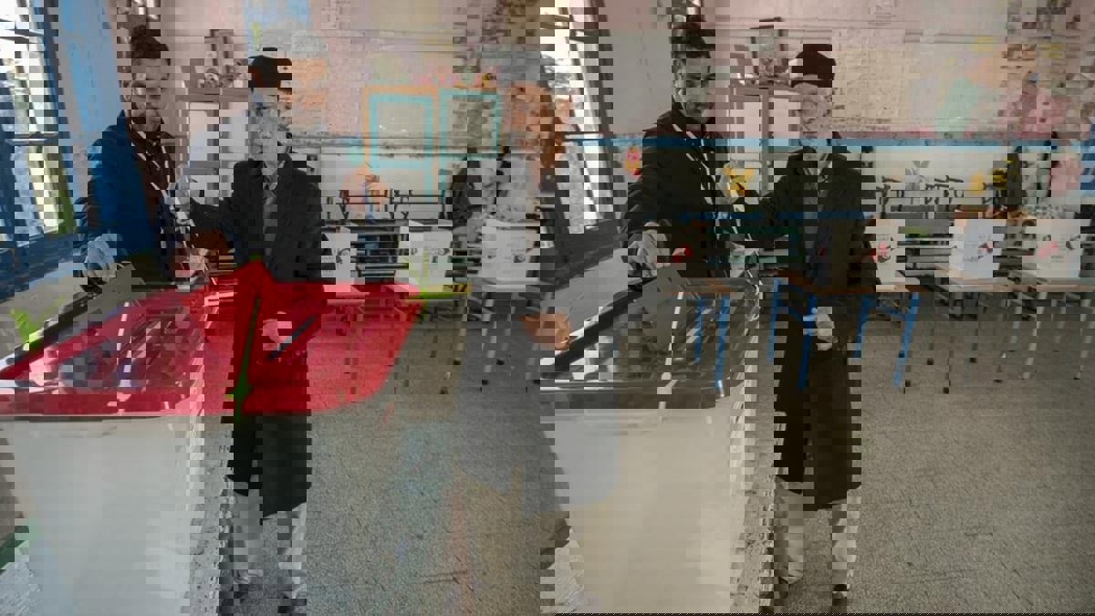 تونس.. العزوف الانتخابي يثير تساؤلات حول مصير المجالس المحلية