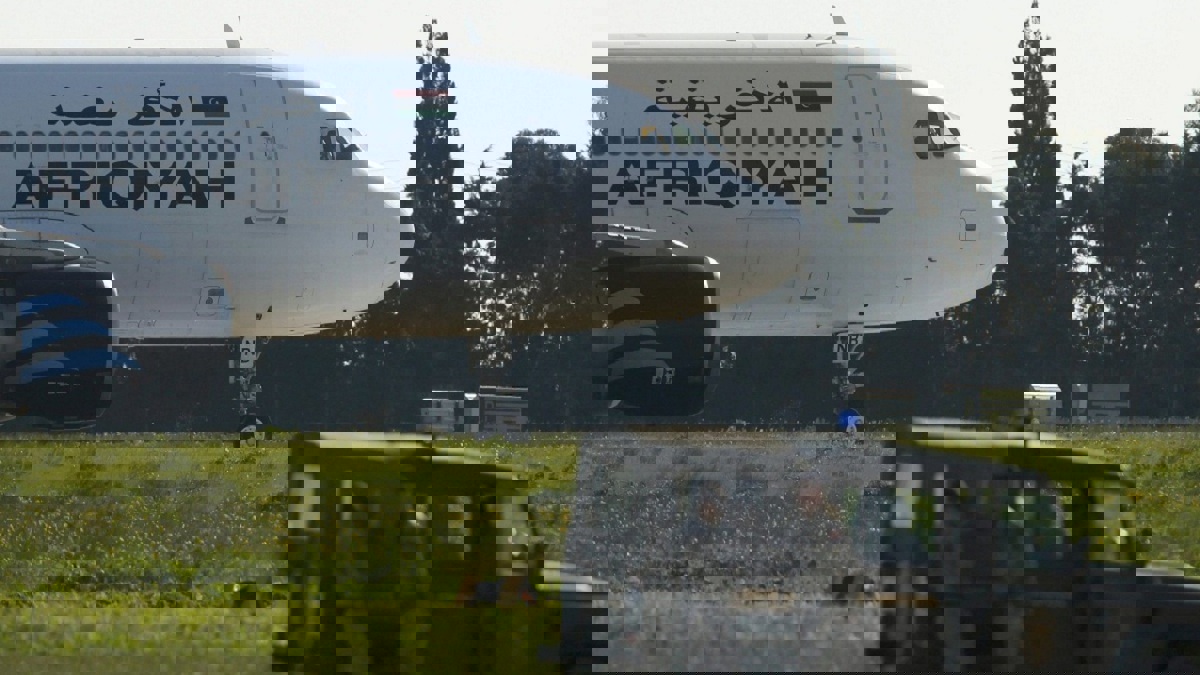 استئناف الملاحة في مطار معيتيقة الدولي بطرابلس الليبية