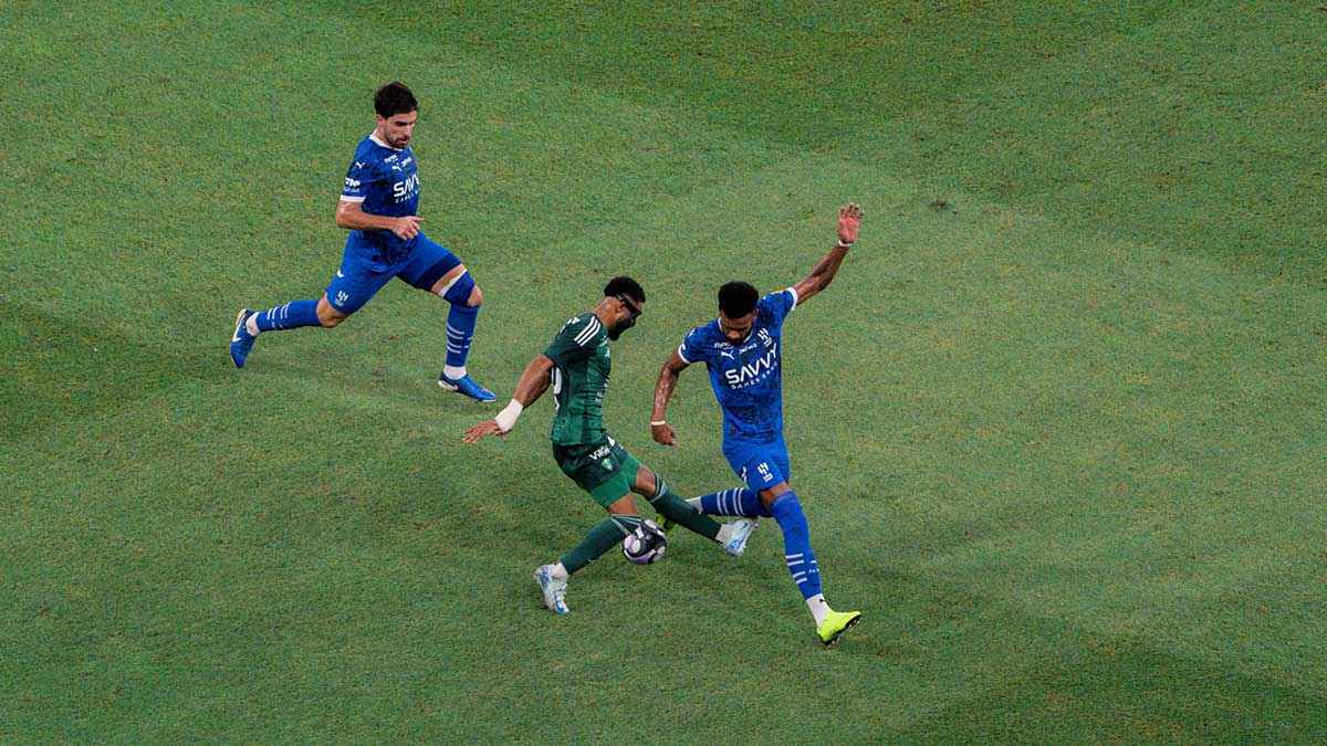 أول طلب من الأهلي قبل مواجهة الهلال في دوري روشن