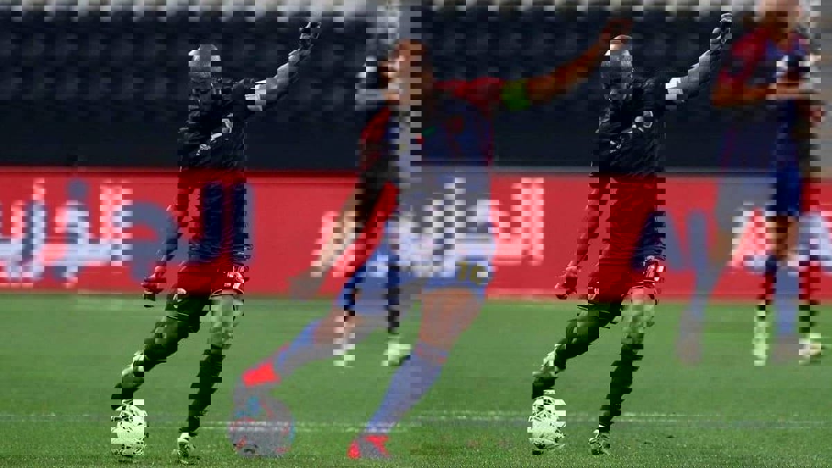 نادي الوحدة الإماراتي يمدد رسميًا عقد قائده المخضرم إسماعيل مطر