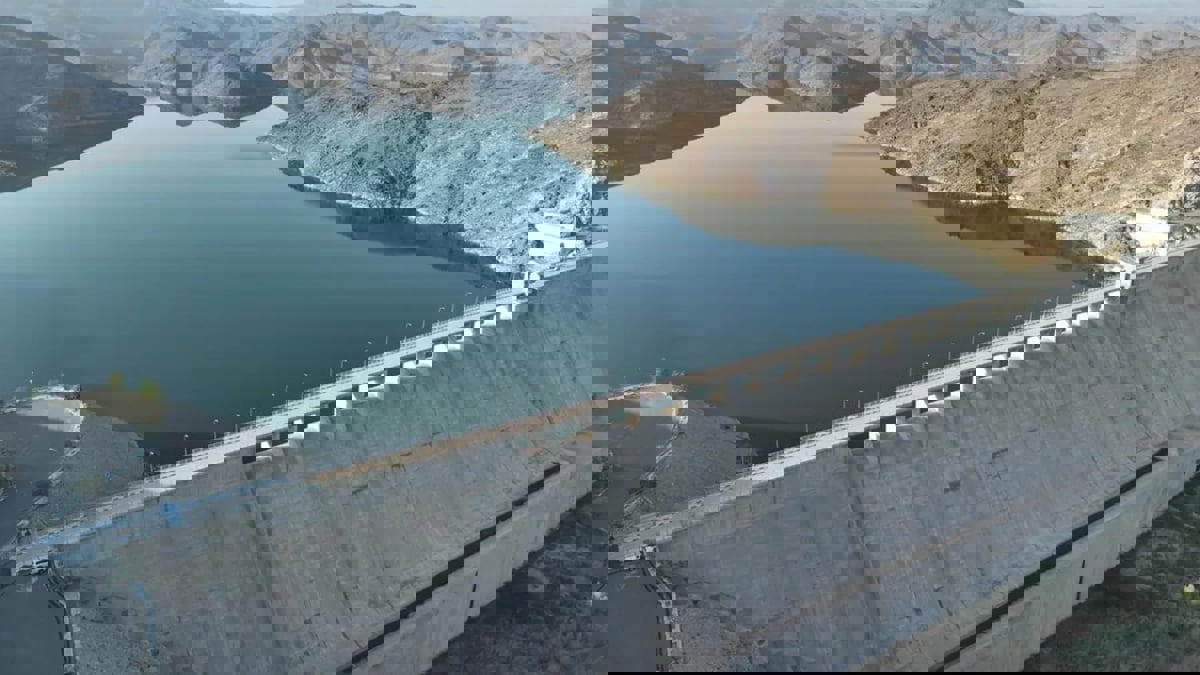 الأعلى منذ 14 عامًا.. التساقطات المطرية ترفع مخزون السعودية من المياه العذبة