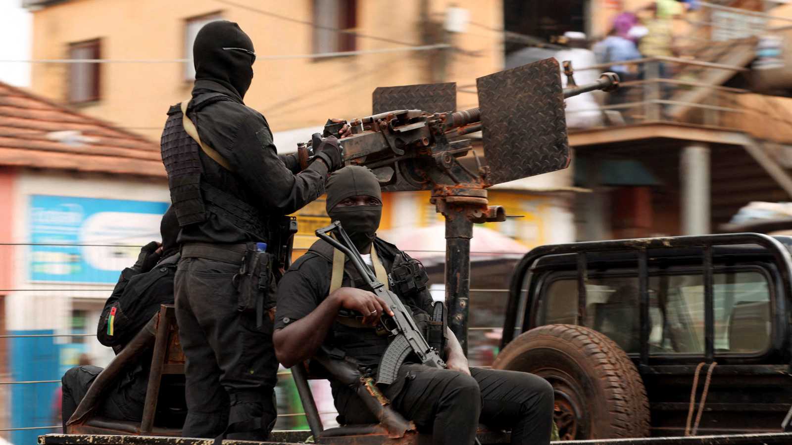 بعد فشل وساطة "إيكواس".. هل تنزلق غينيا بيساو إلى الخيار العسكري؟