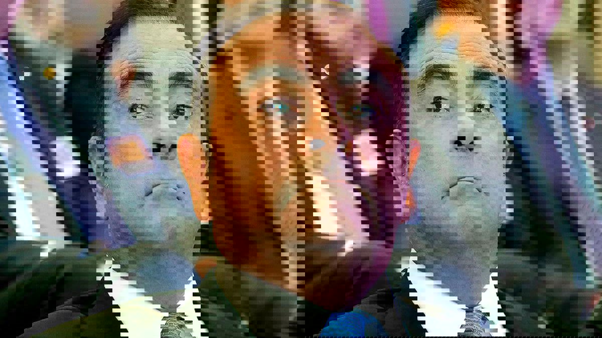 في كتاب جديد.. كارلوس غصن يهاجم من خانوه بعد أزمة نيسان