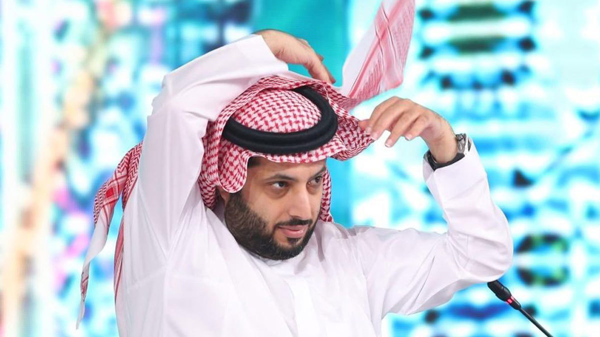 بعد عودته من العلاج .. تركي آل الشيخ: "آه يا هوا وتراب الرياض"