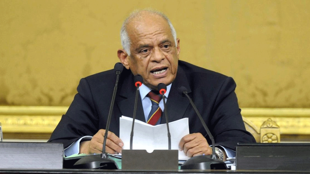 البرلمان المصري يوافق على تعديل دستوري يتيح للسيسي البقاء حتى 2030