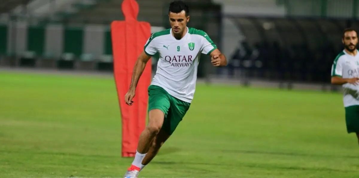 السعودية.. الأهلي يربط عمر السومة بمقابلٍ ماليٍ ضخمٍ