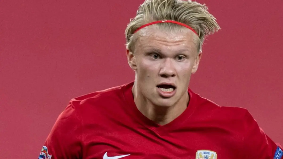 هل يرغب نيوكاسل في التعاقد مع إيرلينغ هالاند؟