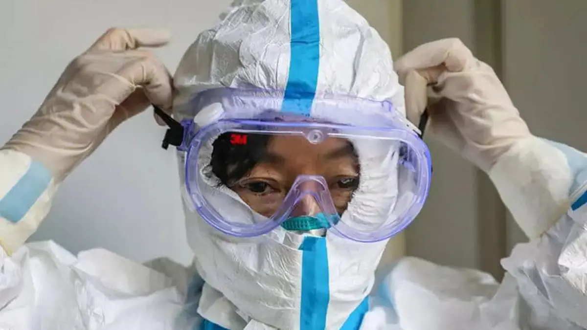 أطباء اليابان يعانون من نقص الكمامات وسط أزمة كورونا