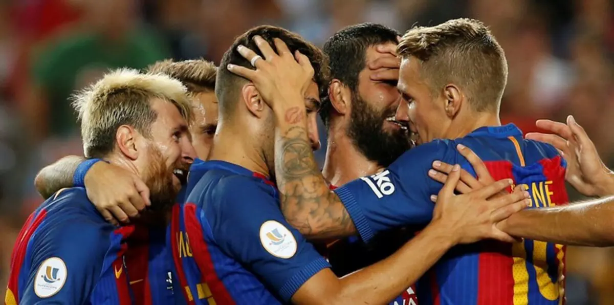 برشلونة يضع في رصيده أول بطولات الموسم على حساب إشبيلية (فيديو)