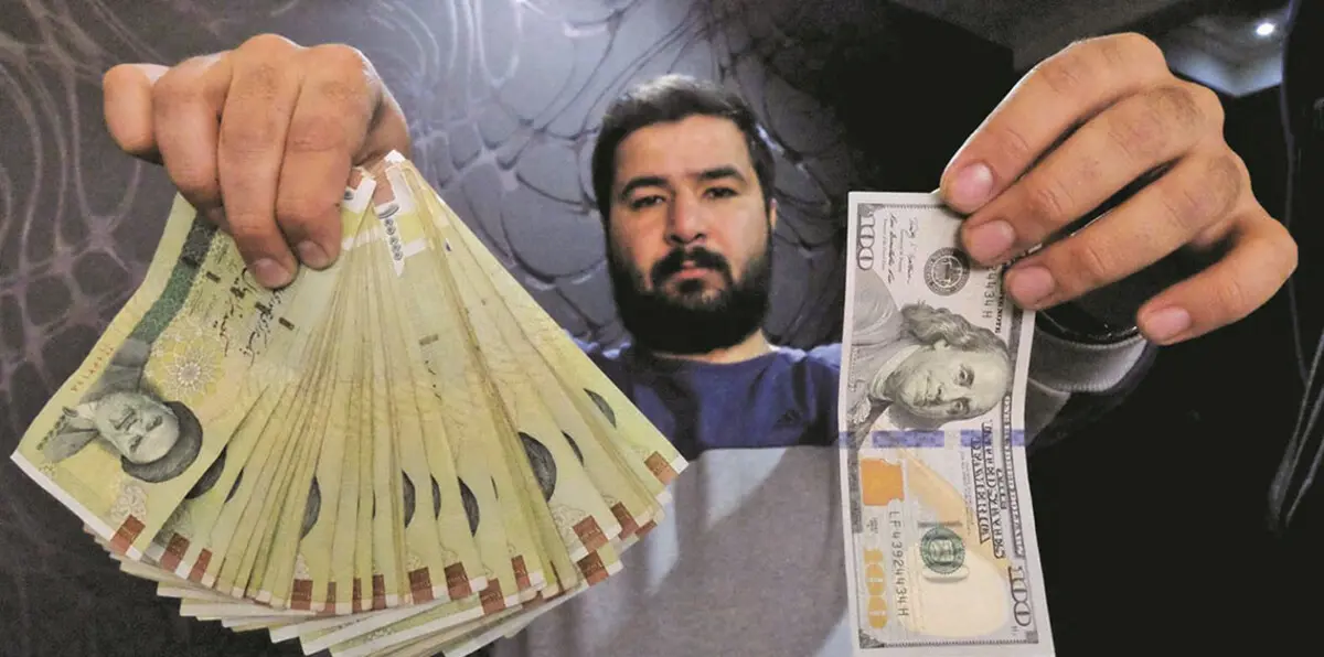 بسبب الأزمة الاقتصادية‎.. الحكومة الإيرانية تؤجل زيادة رواتب الموظفين إلى العام المقبل