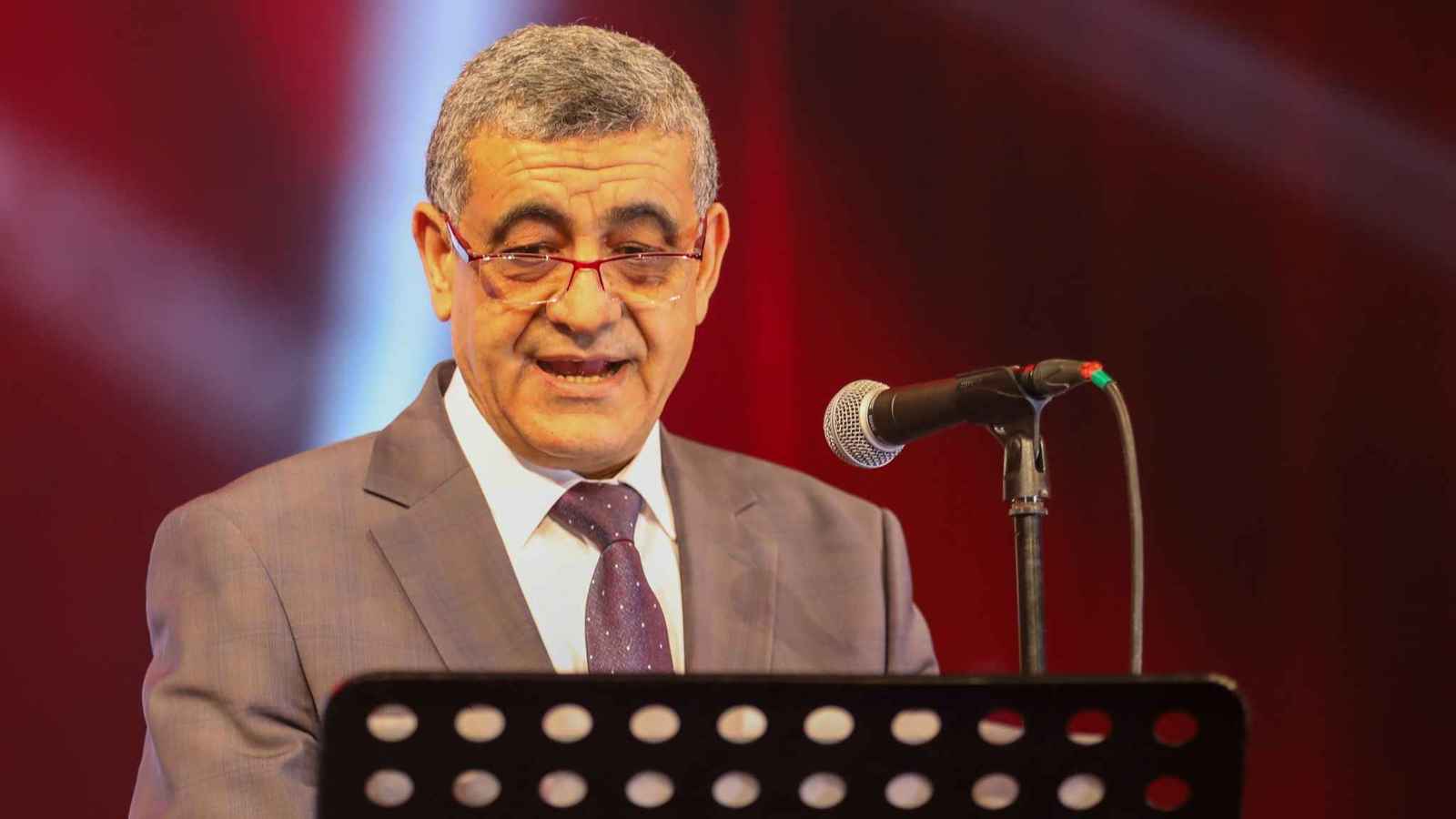 مفاجأة جديدة.. طبيب الإفريقي التونسي يستعد لرئاسة النادي و"علاج" الأزمة