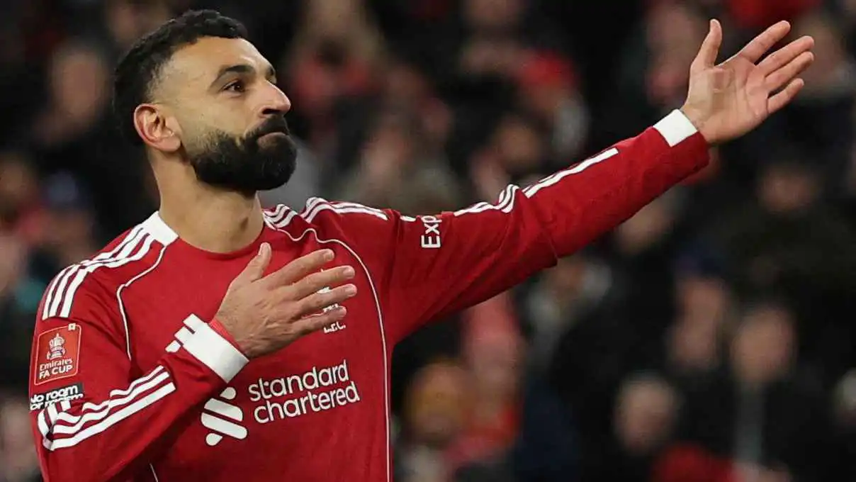 تقييم خرافي ورجل المباراة.. أرقام محمد صلاح في ليلة "استعادة البريق"