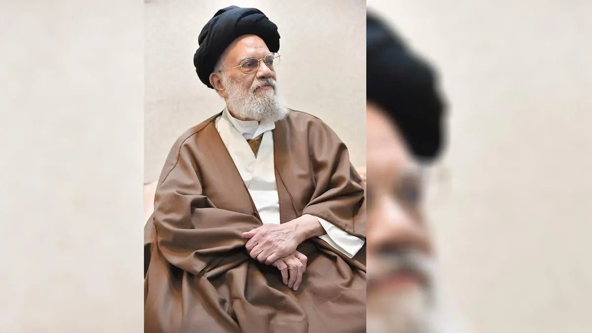 المرجع الديني للتيار الصدري يعلن اعتزال "العمل المرجعي" ويوصي باتباع الخامنئي