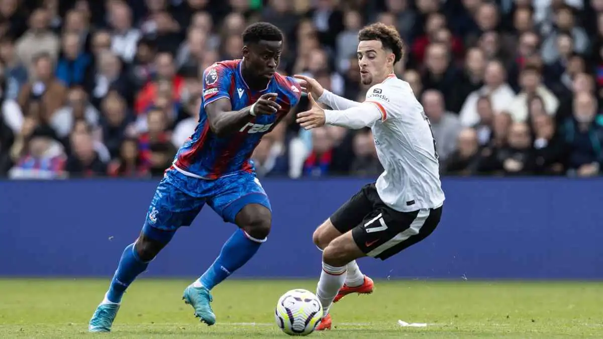 بعد بداية كارثية.. ليفربول يقترب من أولى صفقات الإنقاذ