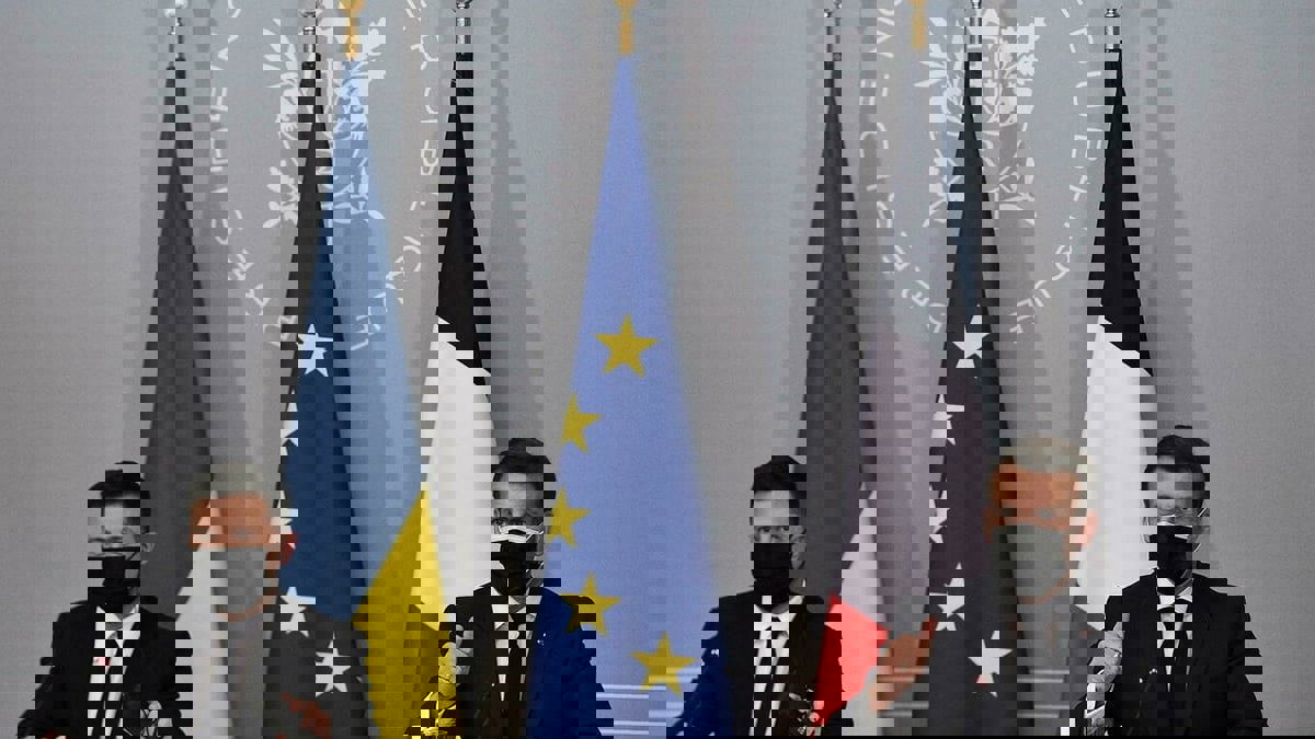 الأليزيه يؤكد تلقي "إشارة جيدة" من موسكو في محادثات باريس حول أوكرانيا