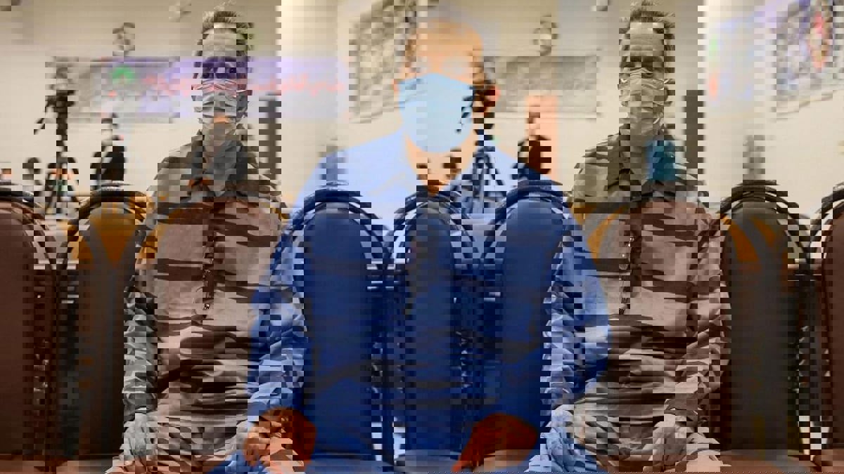 ابنة المعارض جمشيد شارمهد: إيران تريد إعدام والدي عبر محاكمة صورية