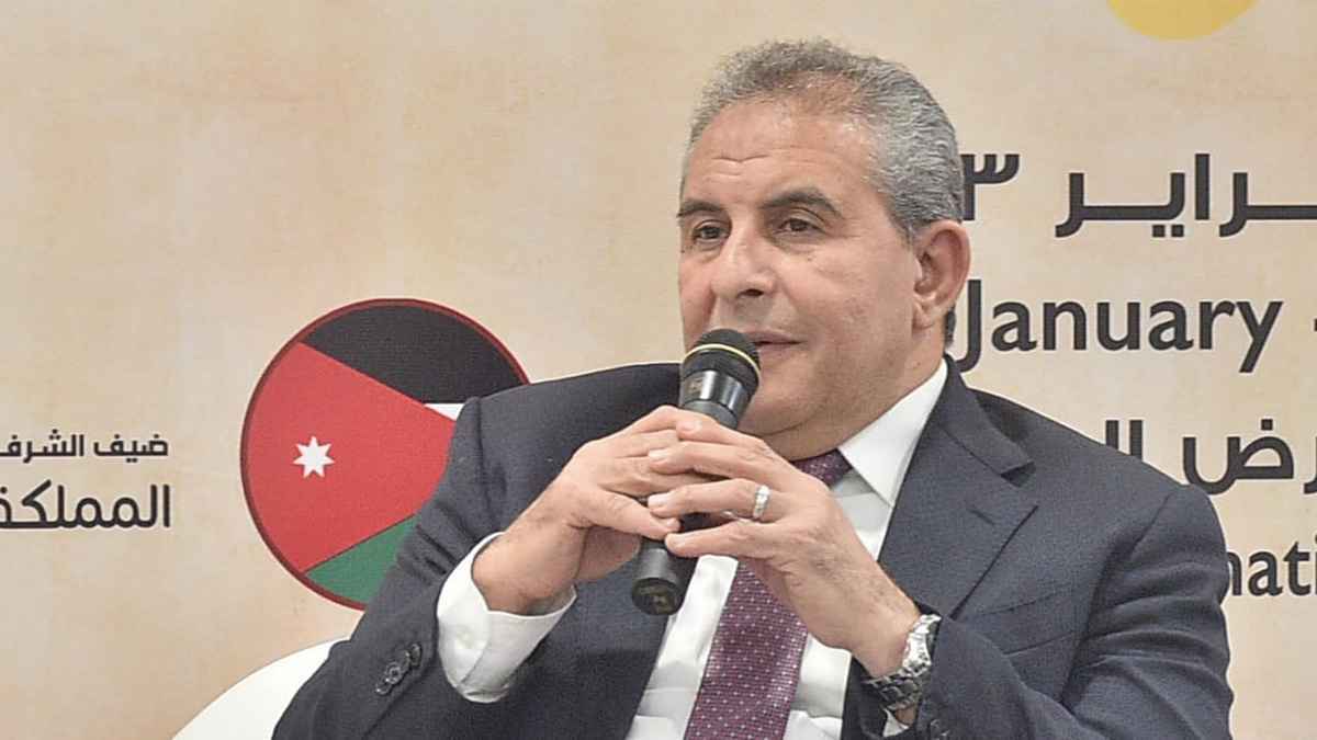 "دكة" لحسام حسن.. طاهر أبوزيد يصدم الخطيب (فيديو)