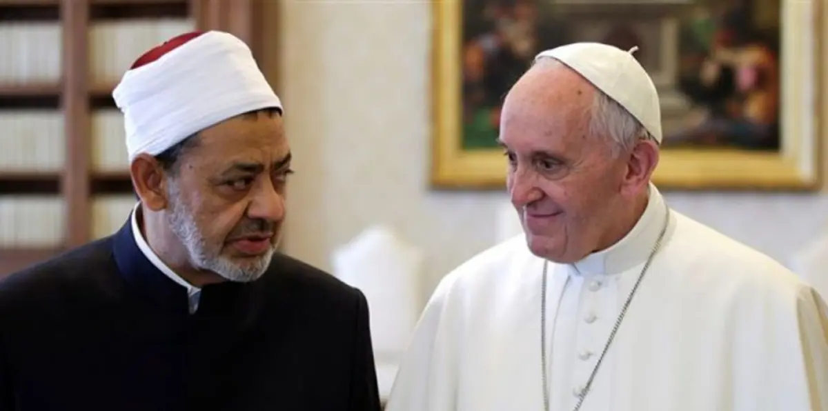 شيخ الأزهر في الفاتيكان وباريس