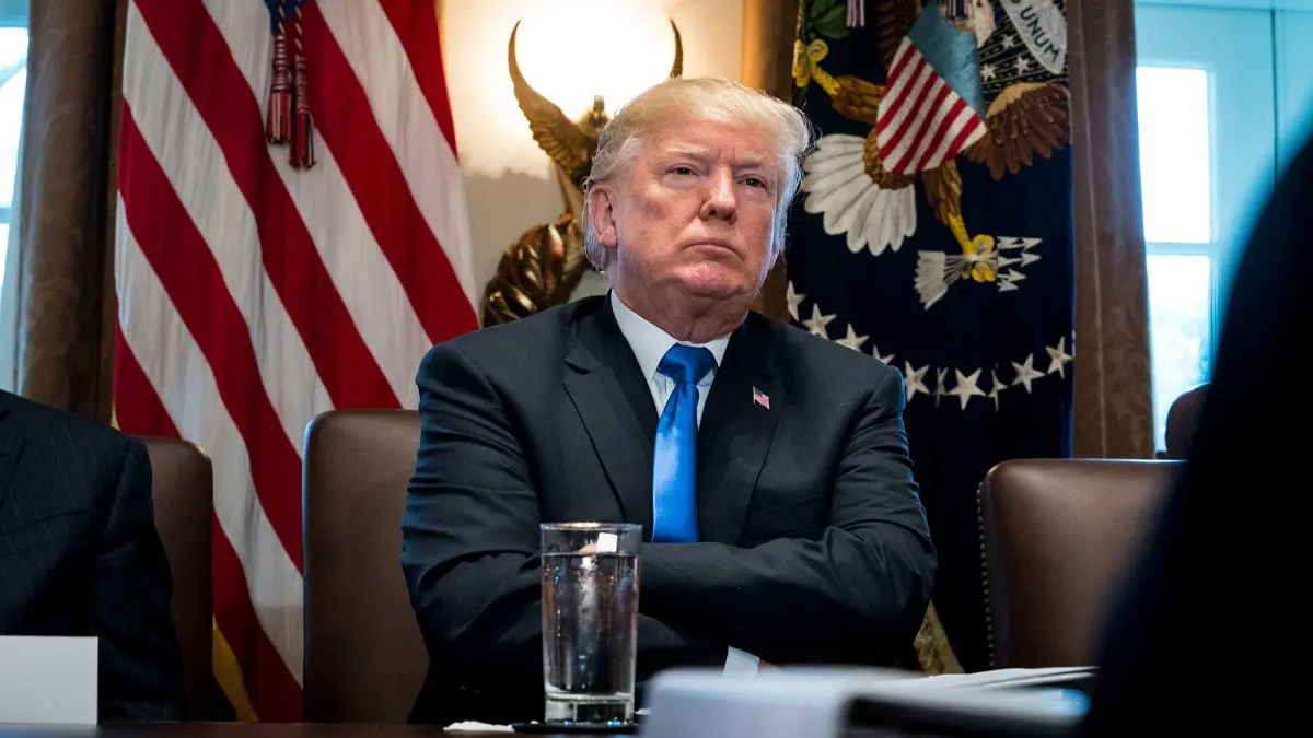 بيلوسي تناقش مع الجيش منع ترامب من استخدام السلاح النووي ‎