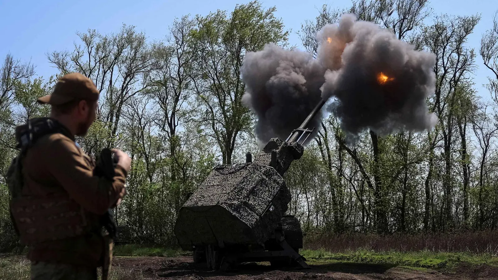 القوات الأوكرانية تهاجم محطة كهرباء في كورسك