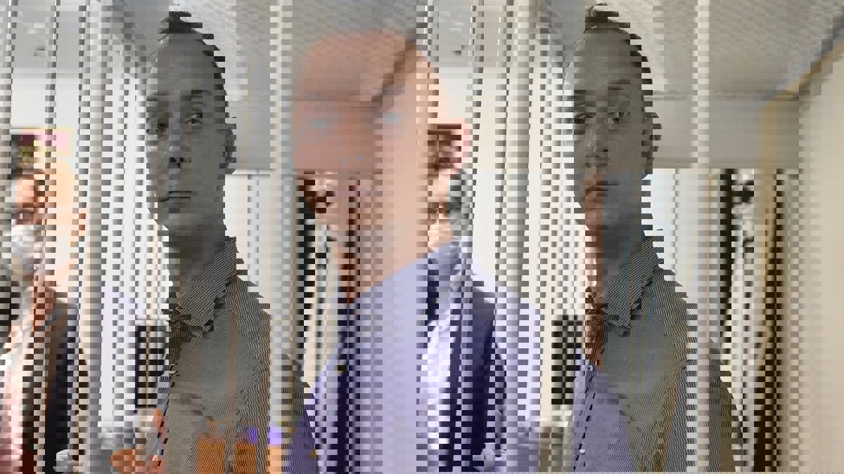 روسيا تتهم صحفيًا سابقًا ببيع معلومات عسكرية مقابل 248 دولارًا