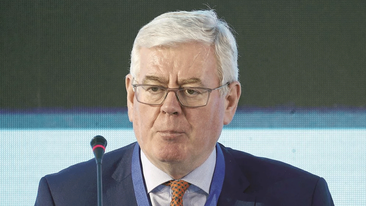 مسؤول أوروبي في الدوحة يحرج قطر بملف حقوق الإنسان