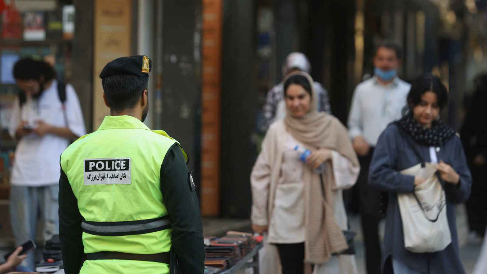 إيران.. الكشف عن شبكات تجسس استخدمت الإنترنت لمهاجمة البلاد