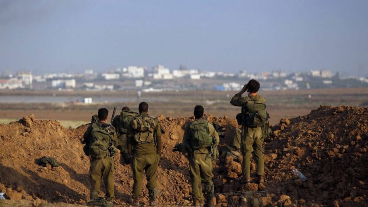 تأجيل محاكمة محمد مرسي في اقتحام الحدود الشرقية والسجون بمصر