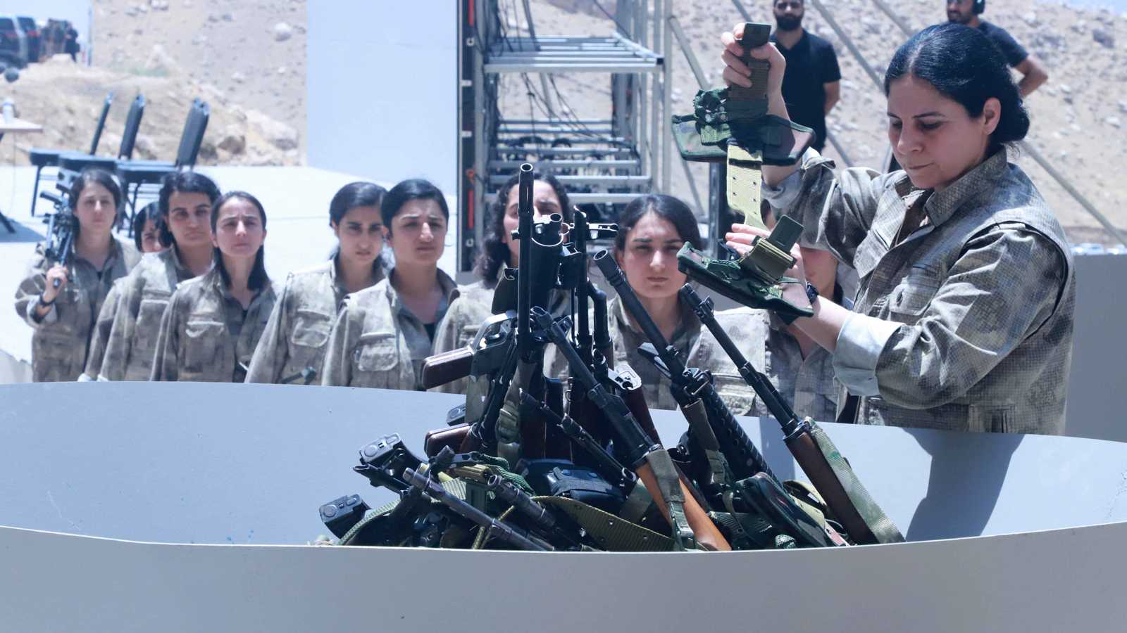 حزب الشعوب التركي يرحب بانسحاب مقاتلي "العمال الكردستاني"