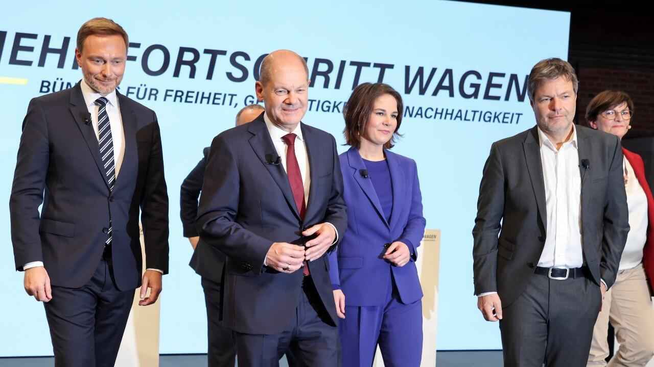 أسبوع حاسم يرسم المستقبل السياسي لألمانيا