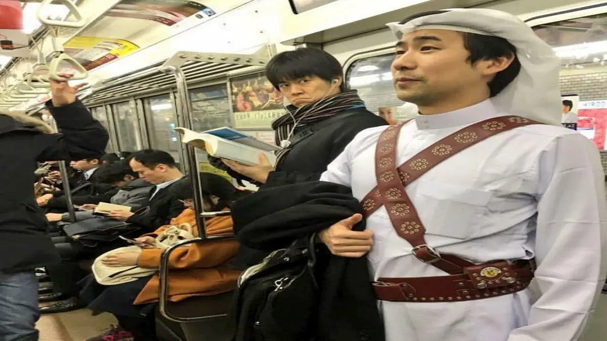 يابانيون بالنقاب والشماغ يحتفلون بيوم السعودية الوطني‎‎