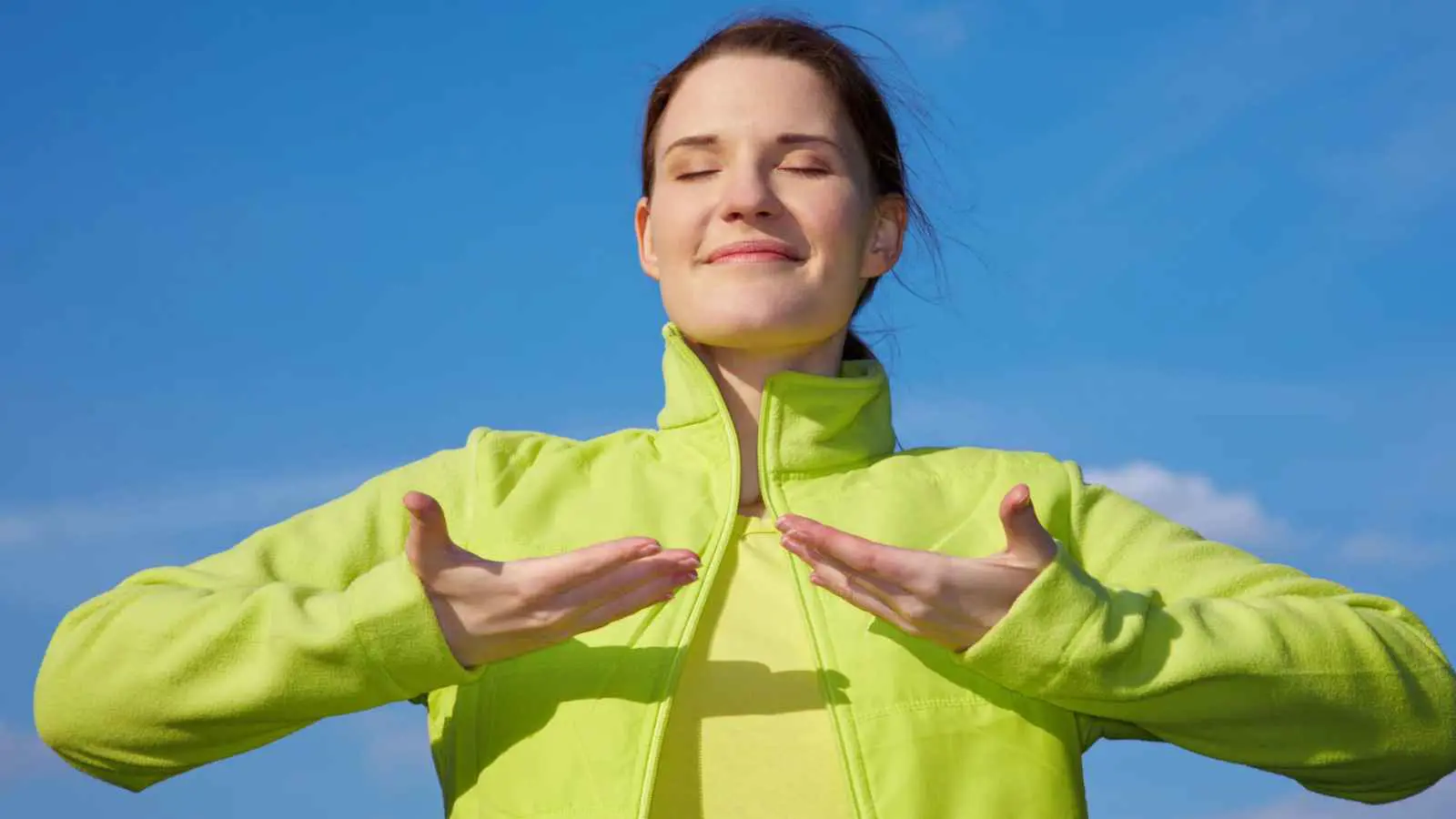 من خلال التنفس.. خبيرة كندية تكشف عن "سر" العمر الطويل