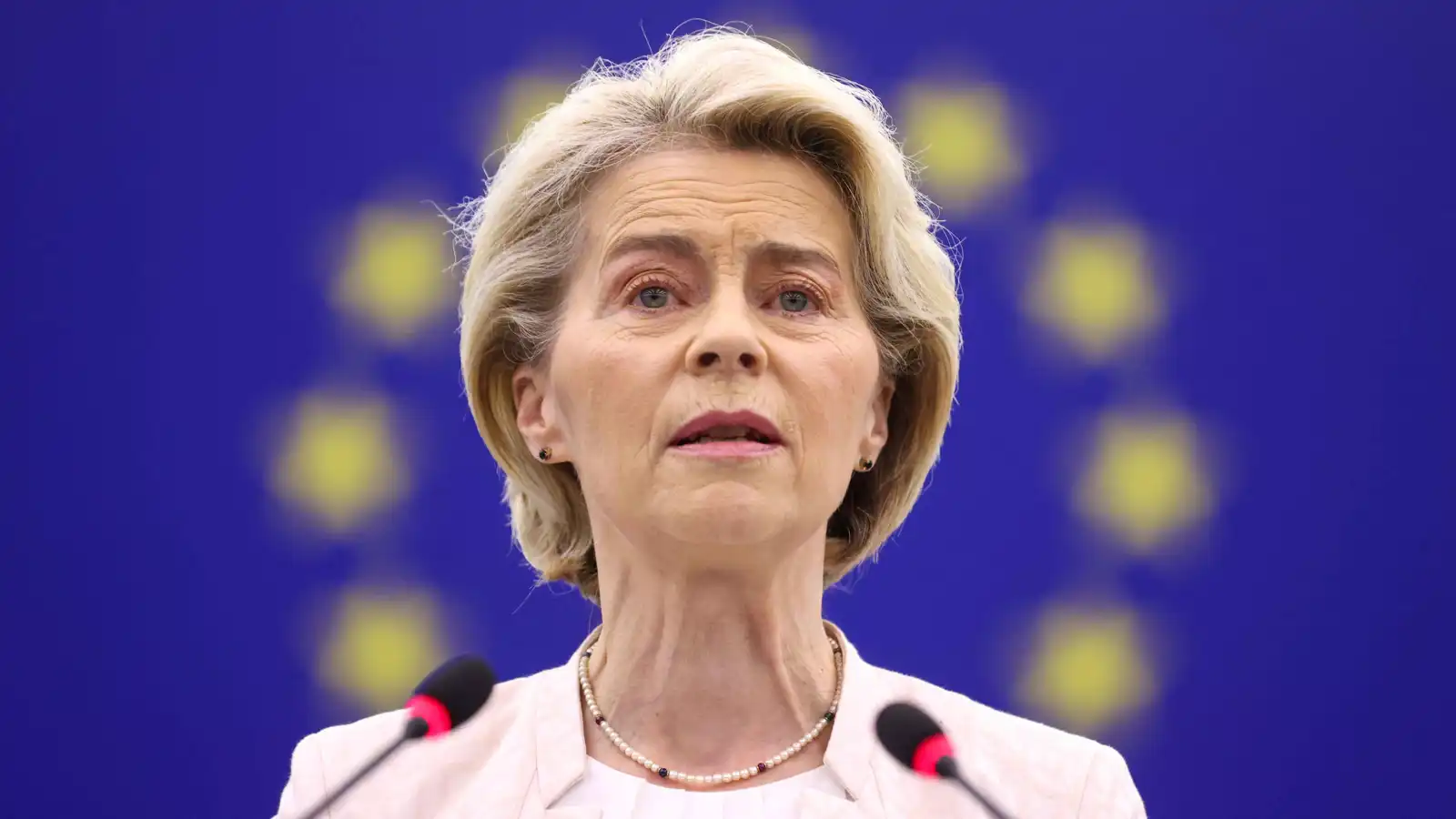 فون دير لاين تسعى لإقامة سوق رأس مالية أوروبية موحدة