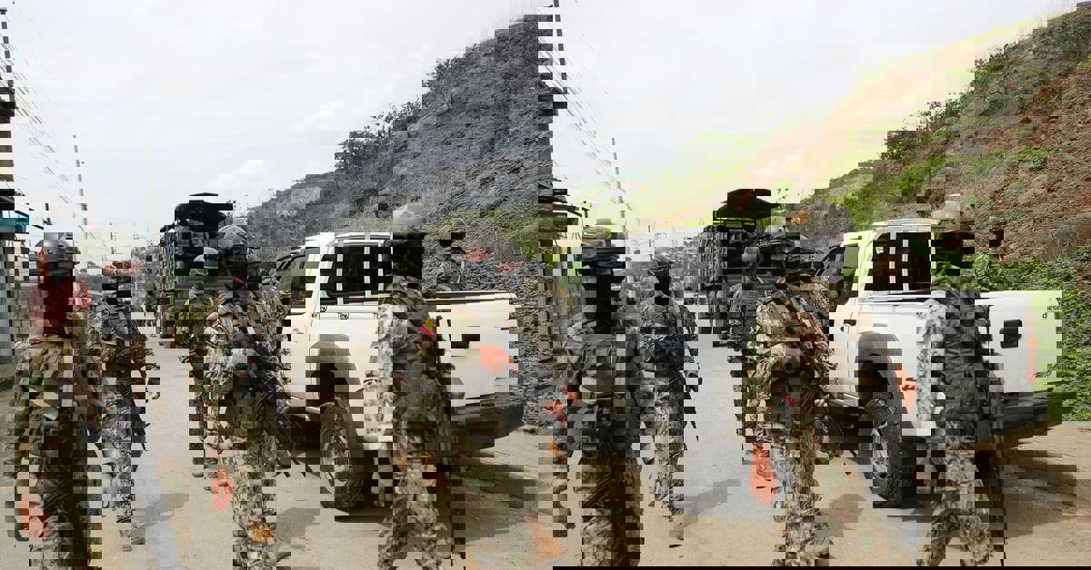 فرار جماعي من سجن في الإكوادور مع استمرار العمليات العسكرية