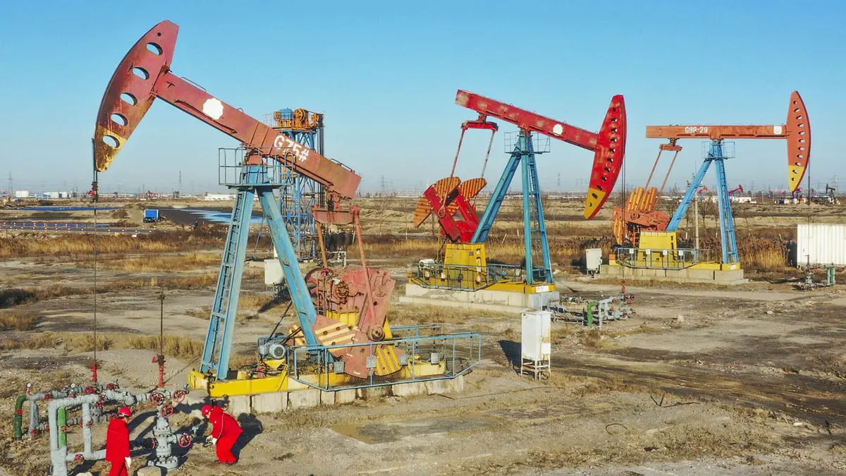 إيران تنفي موافقتها على نشر 5 آلاف جندي صيني لحماية استثمارات بكين لديها